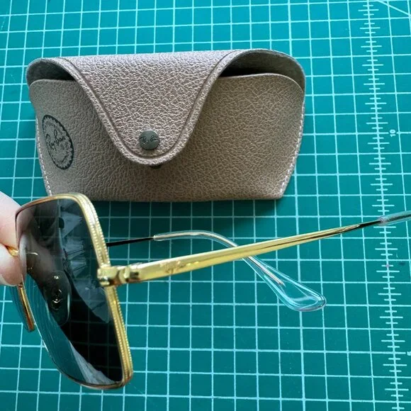 Only worn once Rayban sunglasses - Picture 3 of 3